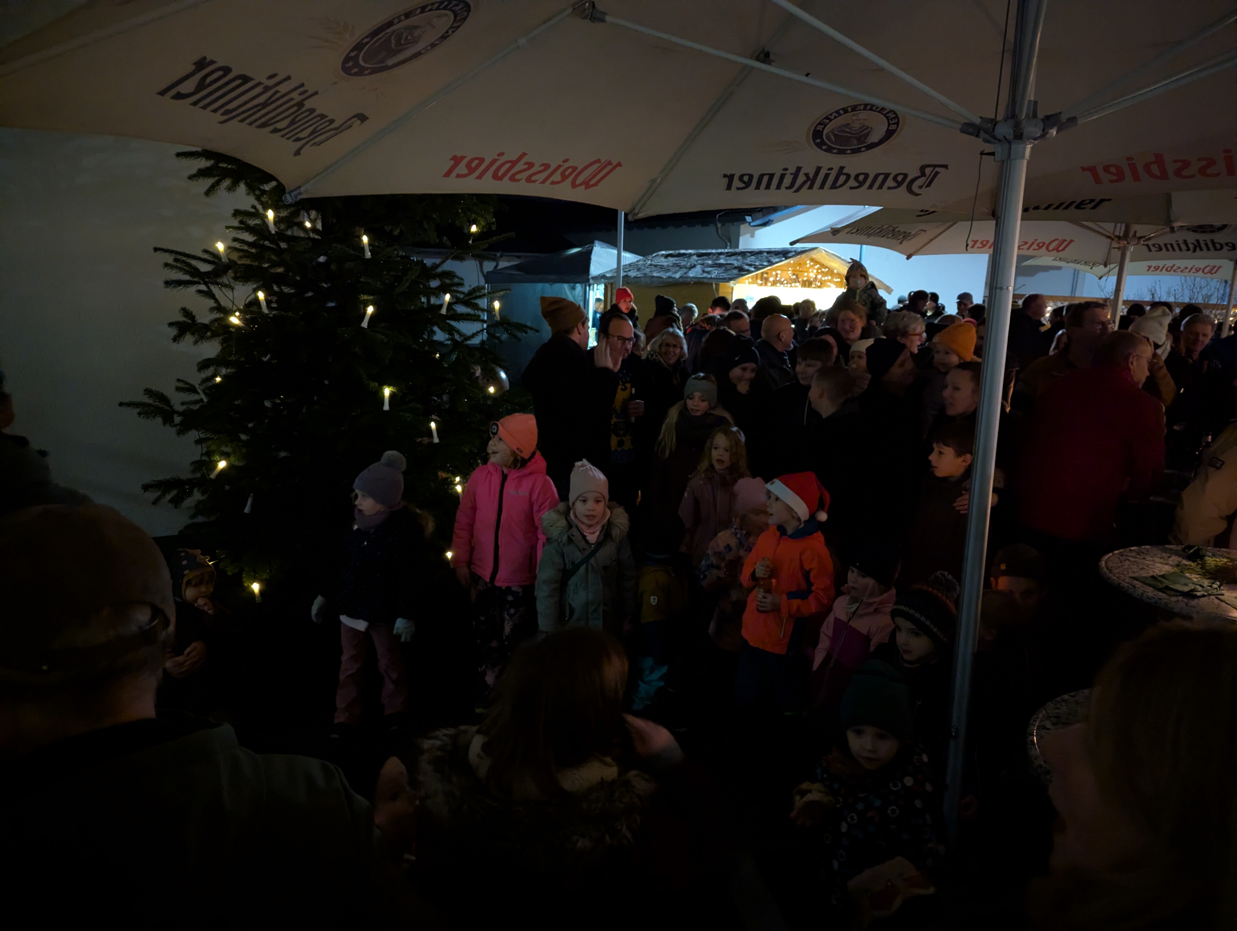 Weihnachtsmarkt Weroth 2025 Bild 10